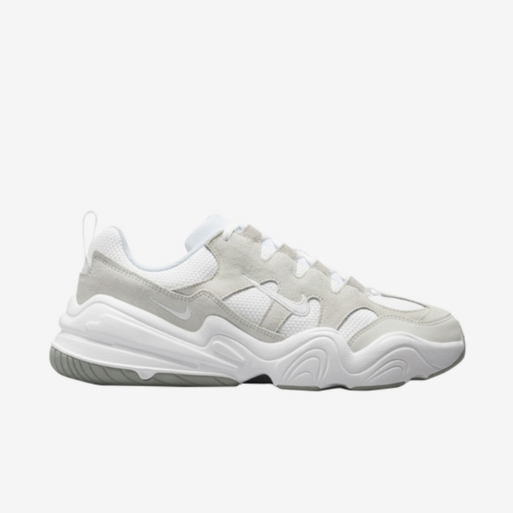 Nike Tech Hera
